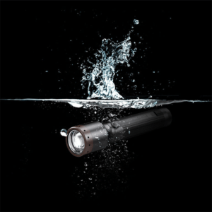 Ledlenser-P6R-Core-Underwater