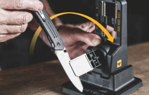 Work-Sharp-V-BLOCK-CLAMP-Habitat-Africa
