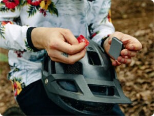 GoGoPro-Curved-+-Flat-Adhesive-Mounts-Features