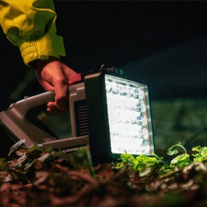 LED-Lenser-XP30R-Searchlight