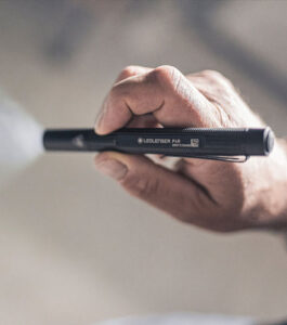 LED-Lenser-P4-Flashlight